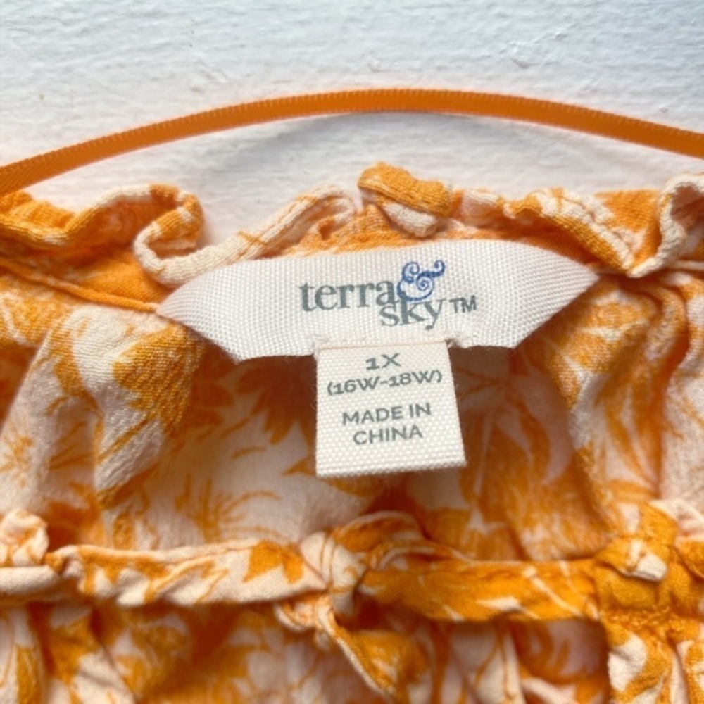 Terra & Sky Women's‎ Plus Size Orange Floral Puff Sleeve Peasant Top - Picture 6 of 10